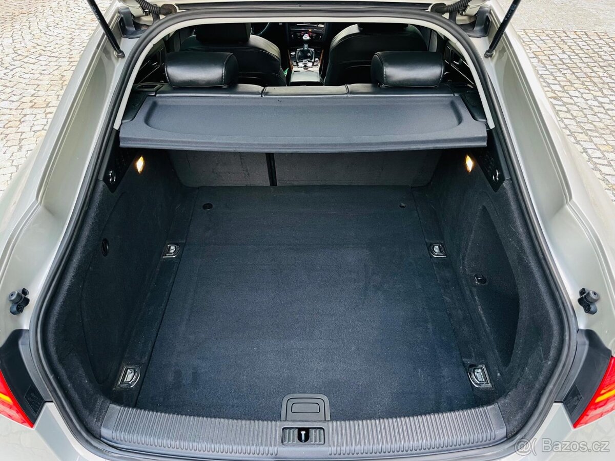 Audi A5 2.0TDI MANUÁL SPORTBACK S-LINE LED VÝHŘEV ALCANTARA - 11