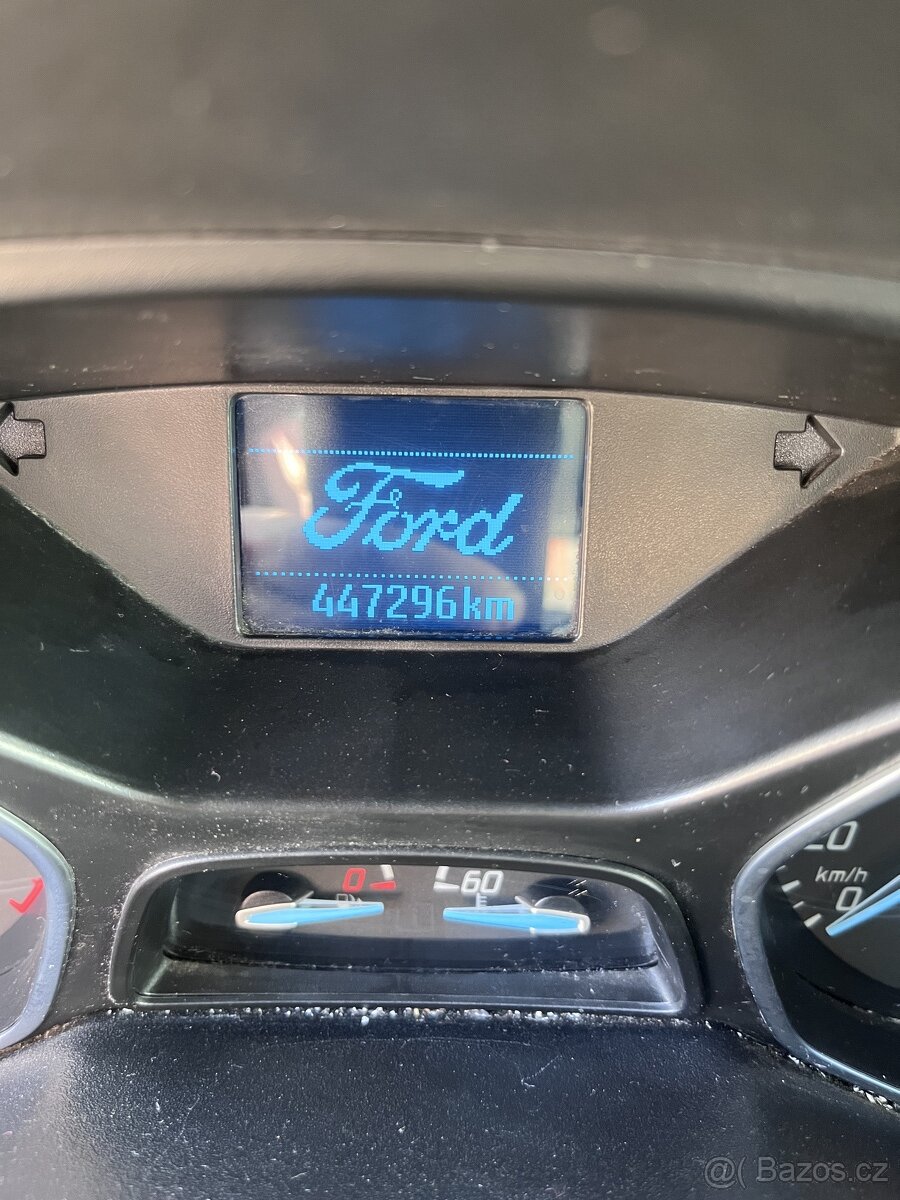 Ford Focus 1,6i combi 77kw - 11