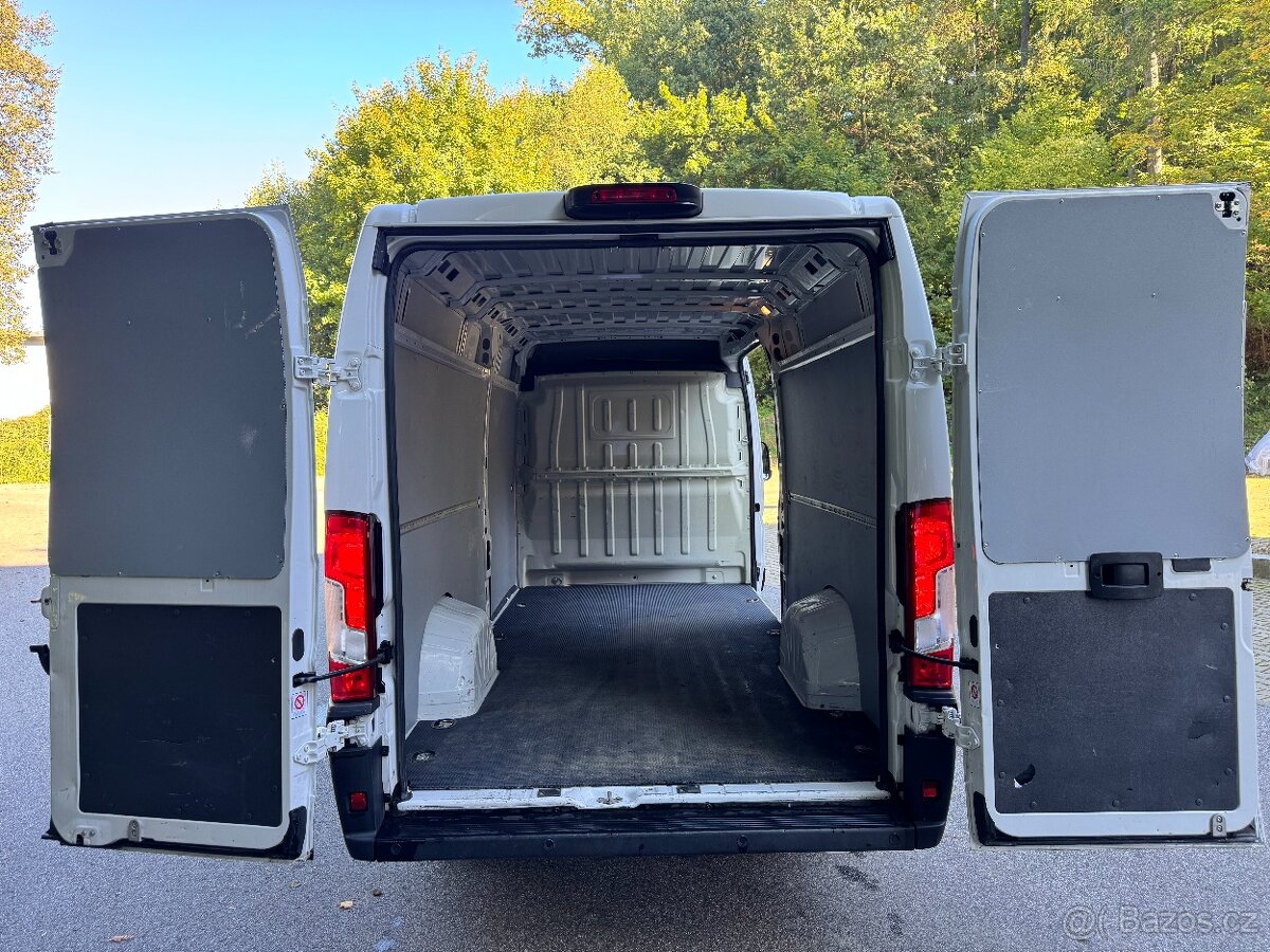 Citroen Jumper Grossraumkasten 35 L4H2 BlueHDi, 97tys, 2022 - 11
