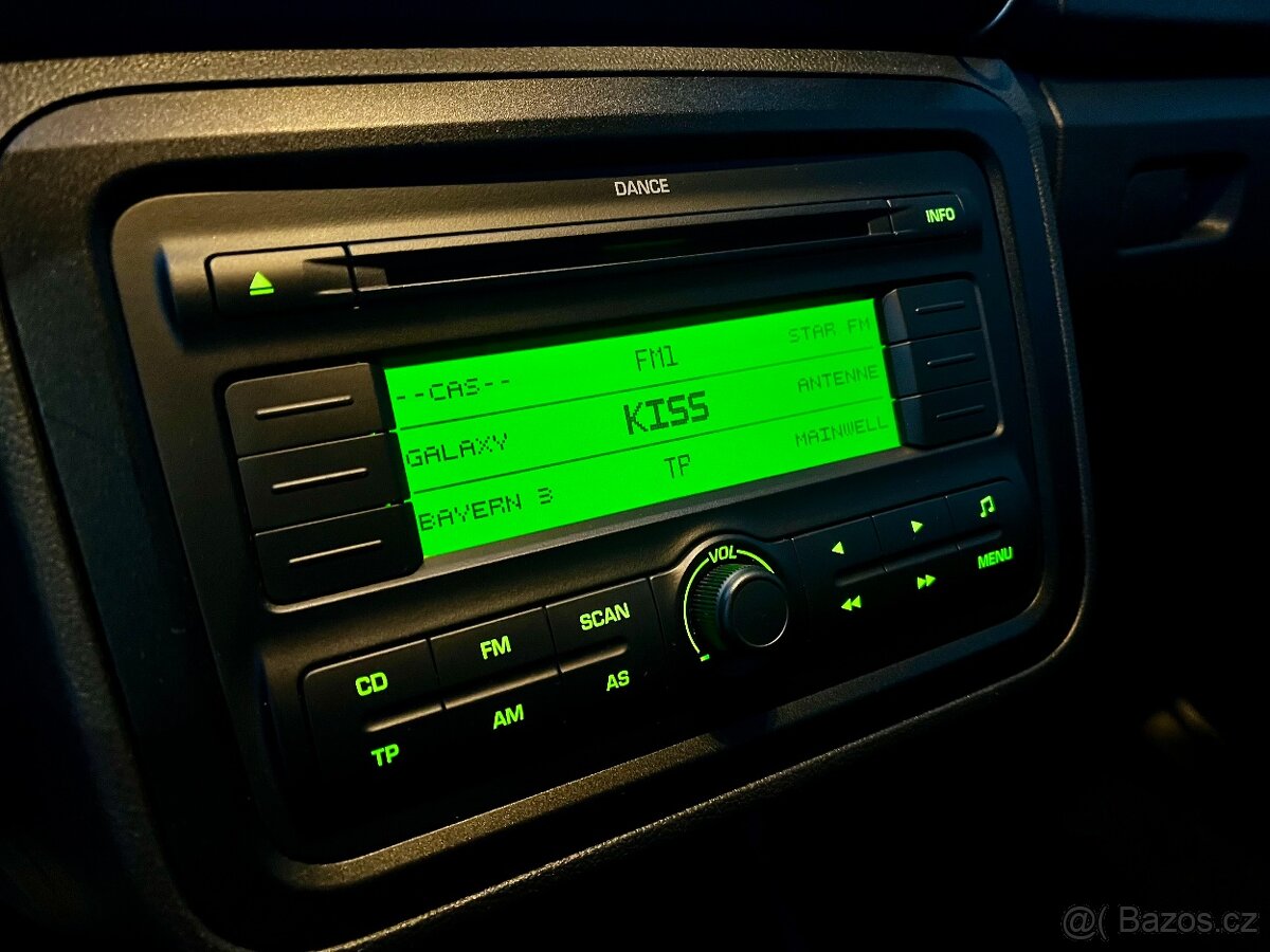 Škoda Fabia 1.6i 16V 77kW VÝHŘEV Tempomat TAŽNÉ AUX - 11