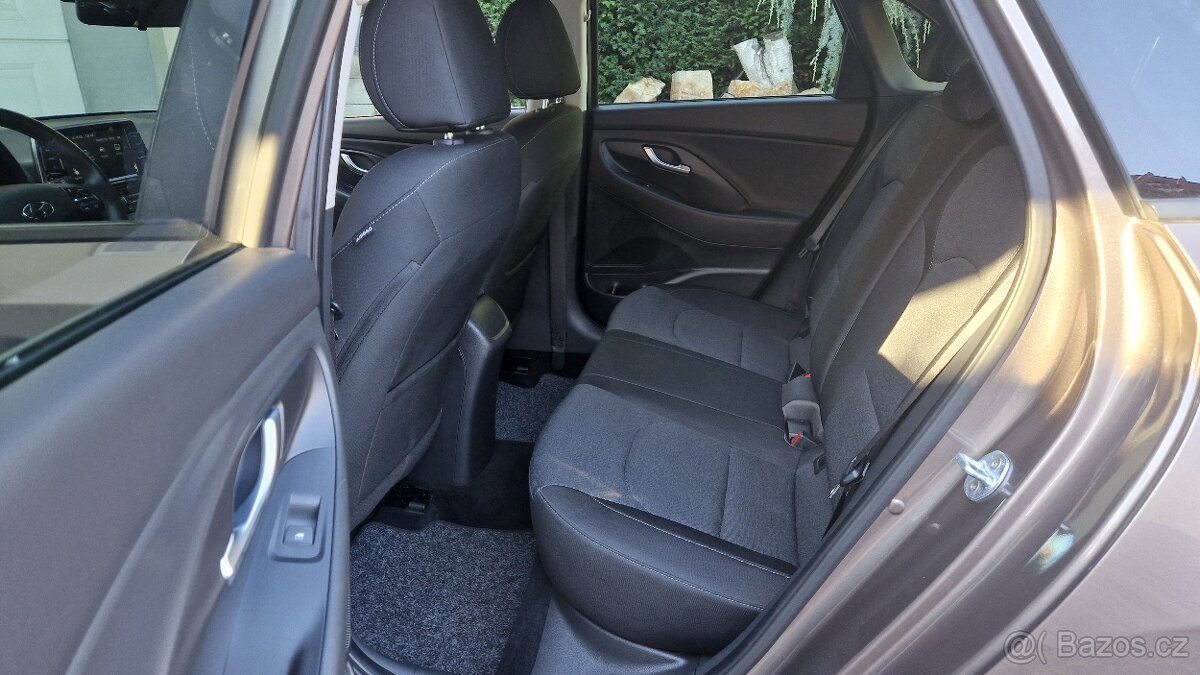 Hyundai i30 1,5 GDi 117kW Edícia 30, 13230km - 11