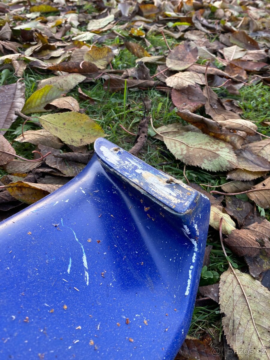 Křídlo Škoda Octavia II RS - 11