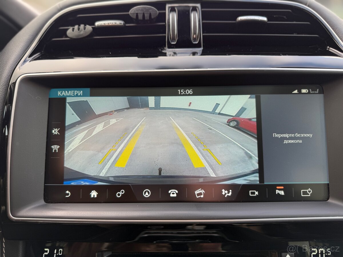 Jaguar F-Pace R-Sport - 11