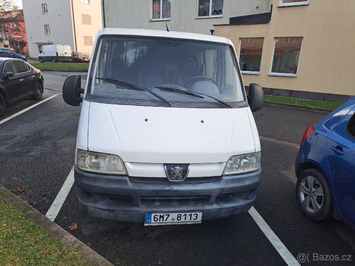 Peugeot Boxer 2.8 / 2005 6 míst STK 7/2027 bez koroze - 11