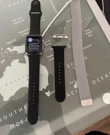 Apple watch Hermés série3 42mm - 11