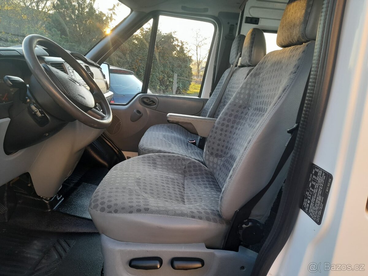 Ford Transit L3 H2 9 míst 2.2 TDCI 103 KW 6ti kvalt r. 2013 - 11