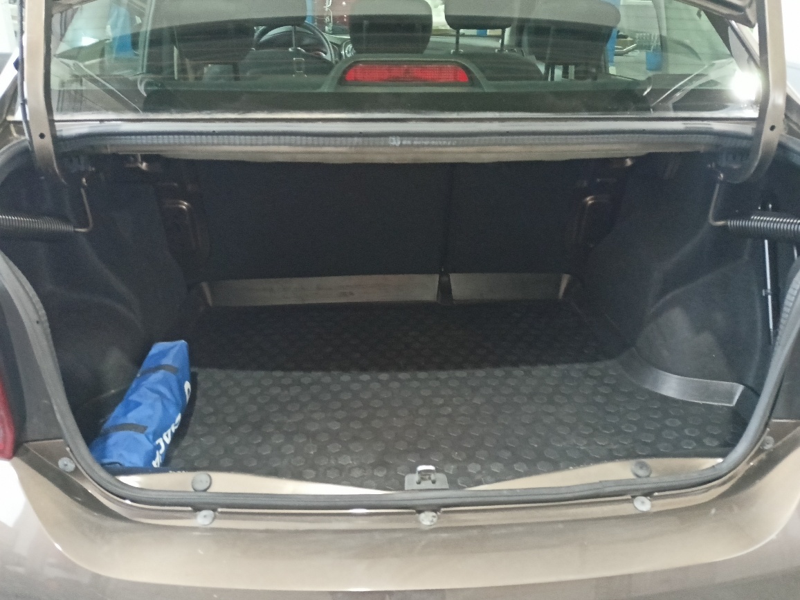 Dacia Logan Sedan 2020 1. majitel - 11