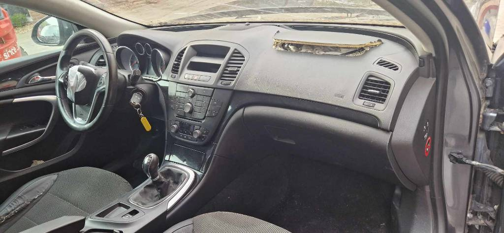 Opel Insignia 2,0CDTI 96kw A20DT - 11