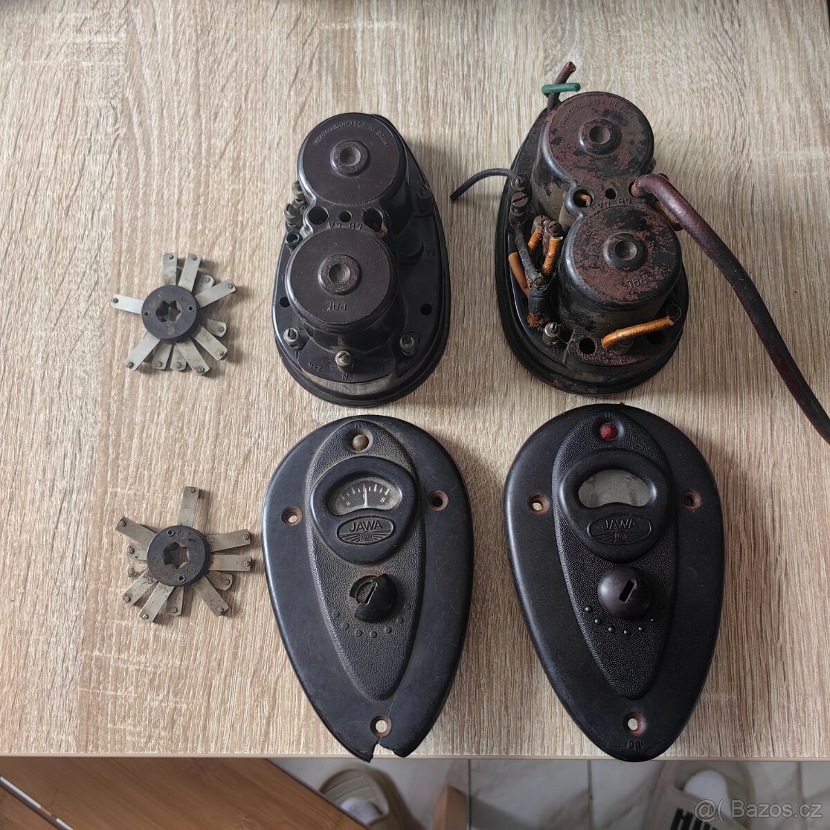 Jawa perak spinacka hluboká - 11