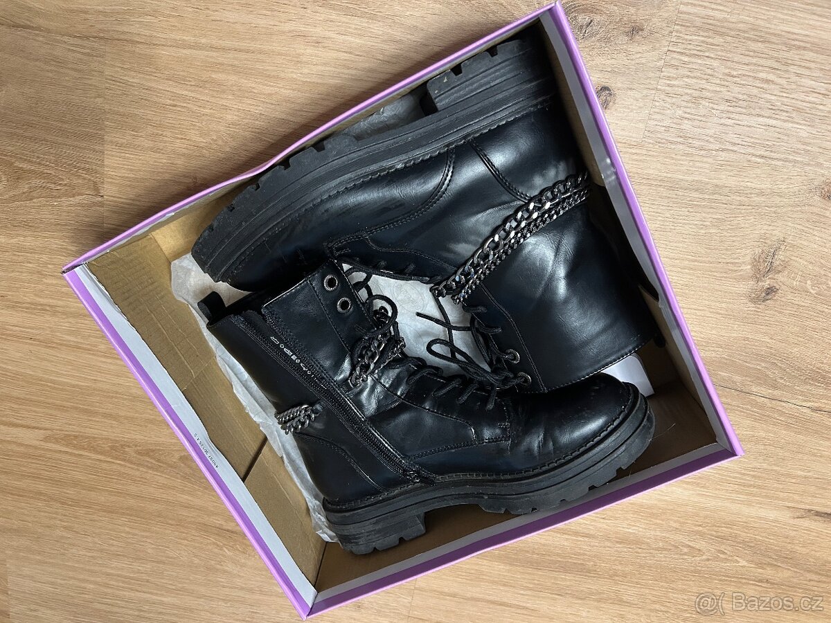 Dívčí zimní boty na platforme vel 37 - 11