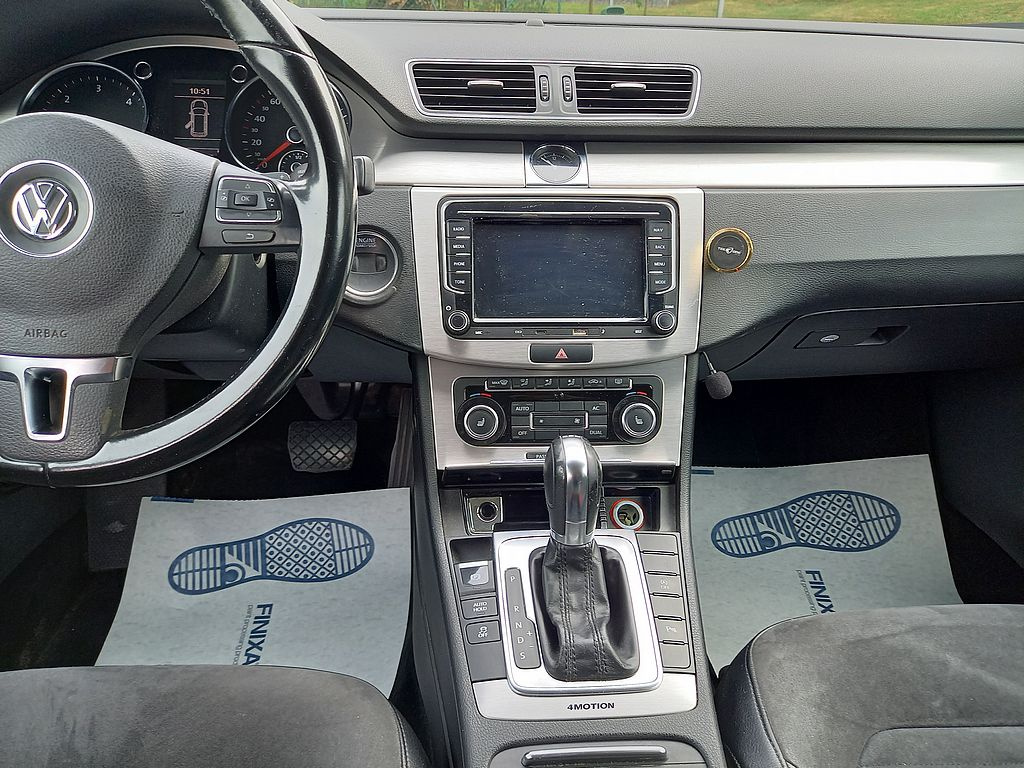 Volkswagen Passat Variant, 2.0TDi 125kW DSG+4x4+serviska - 11