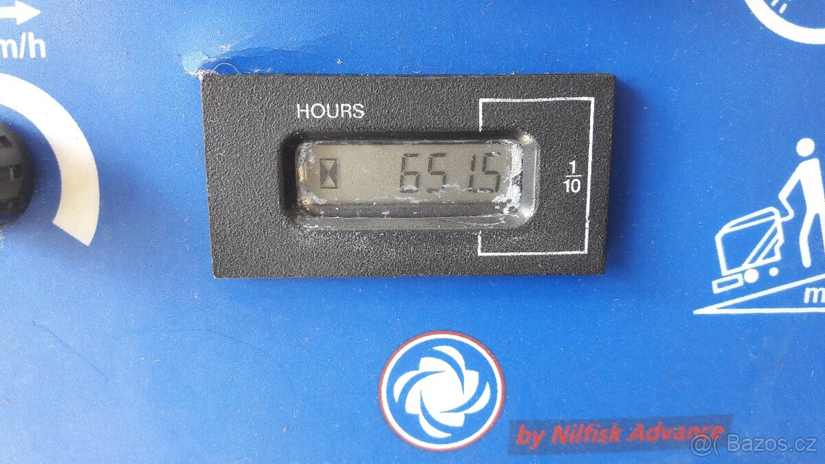 Podlahový mycí stroj Nilfisk BA 530S s vl. pojezdem - 11