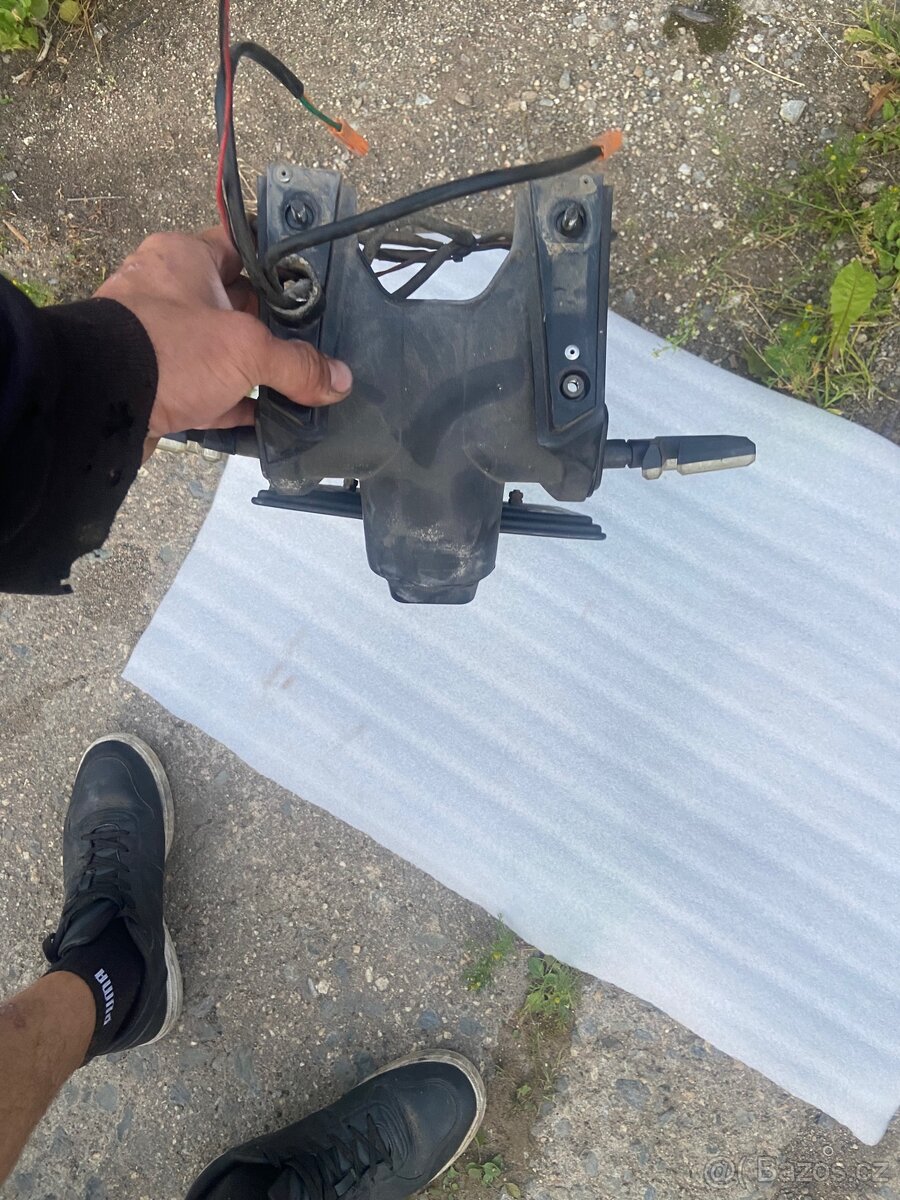 Kawasaki er6 díly - 11