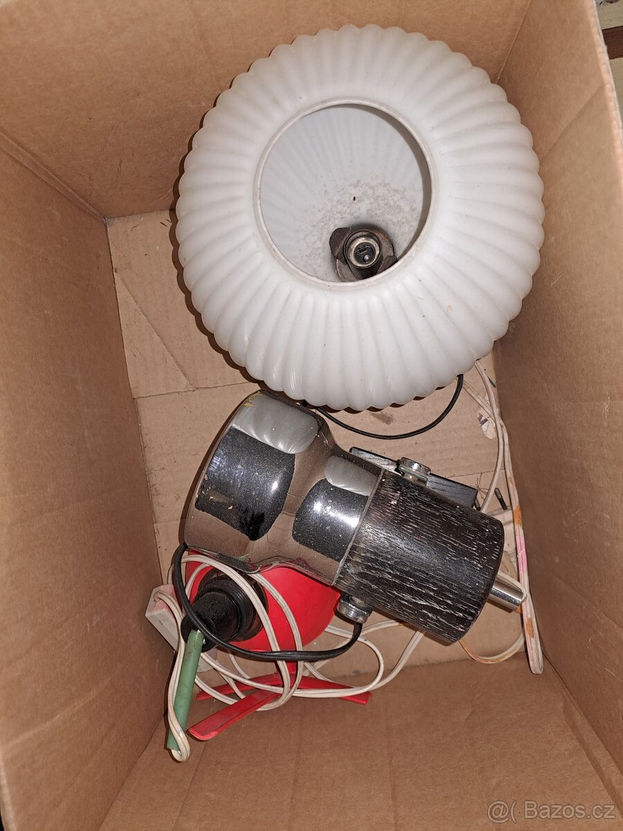 Staré lampy, lampičky a lustry - 11