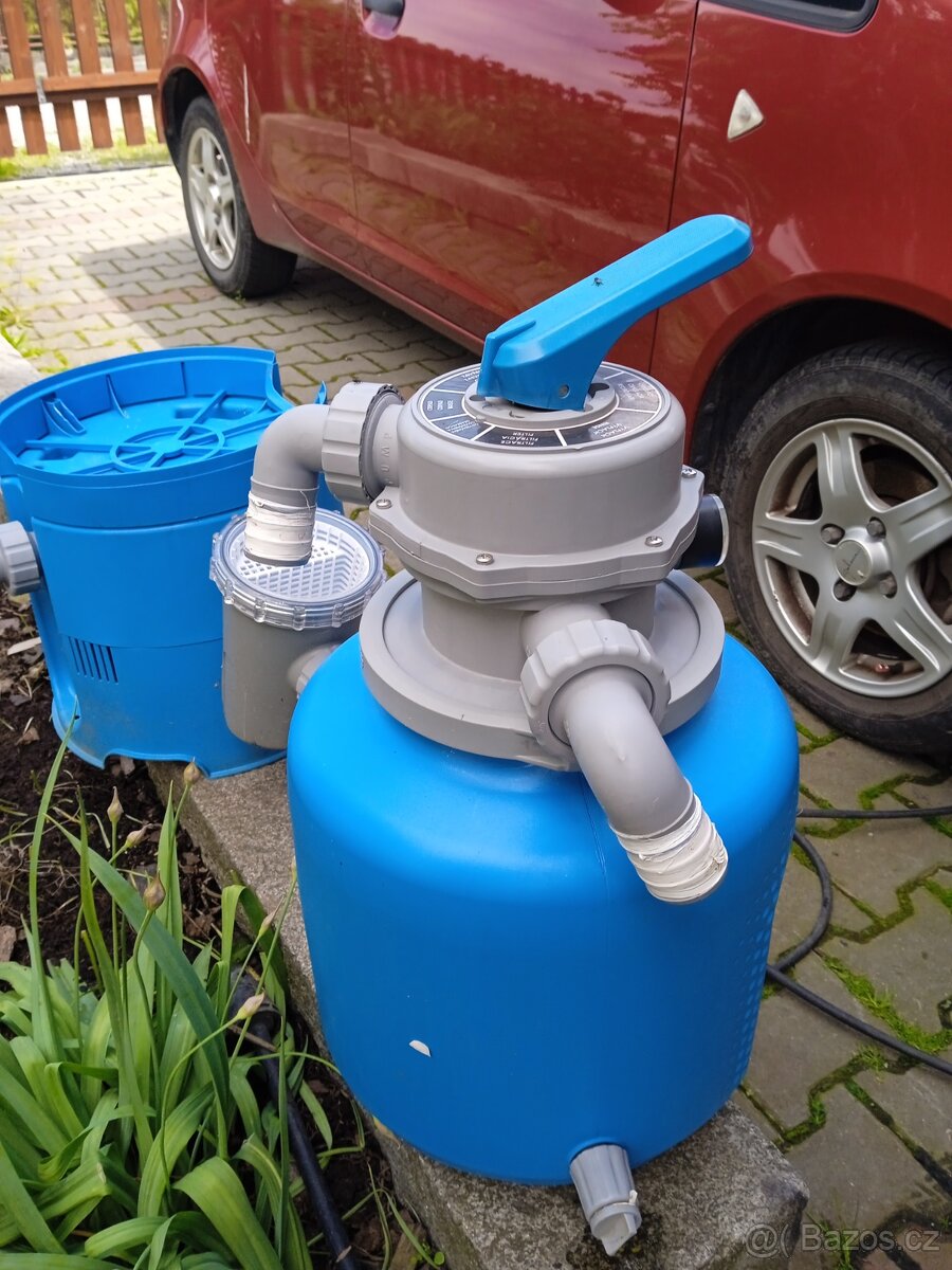 Bazén s příslušenstvím - 11