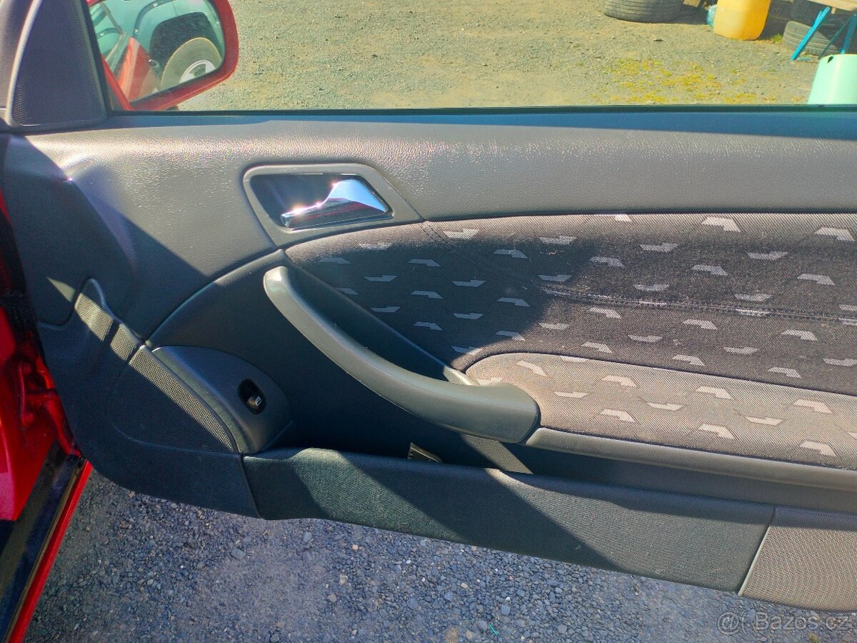 Mercedes-Benz C 200 Kompressor - 11