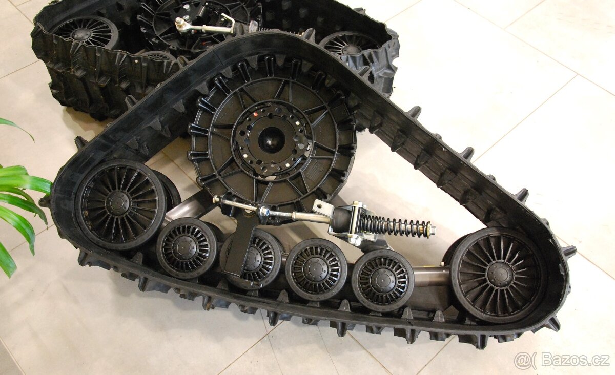 Univerzální pásy Camso ATV T4S, X4S - prakticky nové - 11