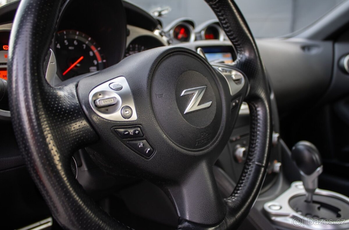 Nissan 370Z 3.7 V6 GT Edition - 11