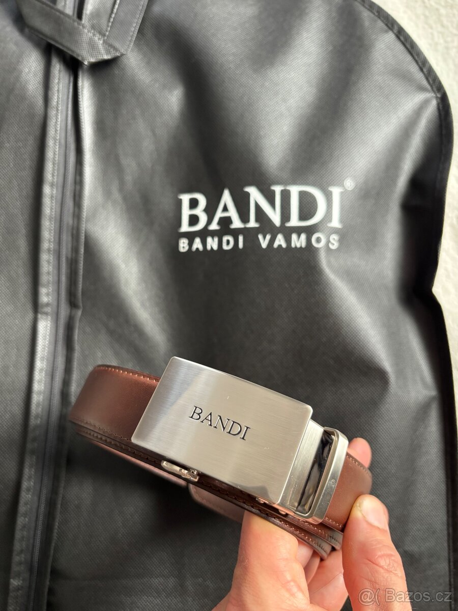 Oblek Bandi - 11