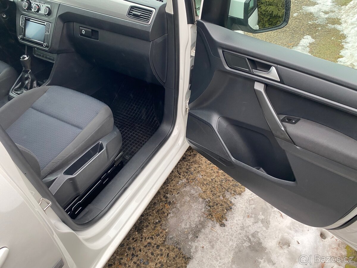 VOLKSWAGEN CADDY 2.0 TDI - 11