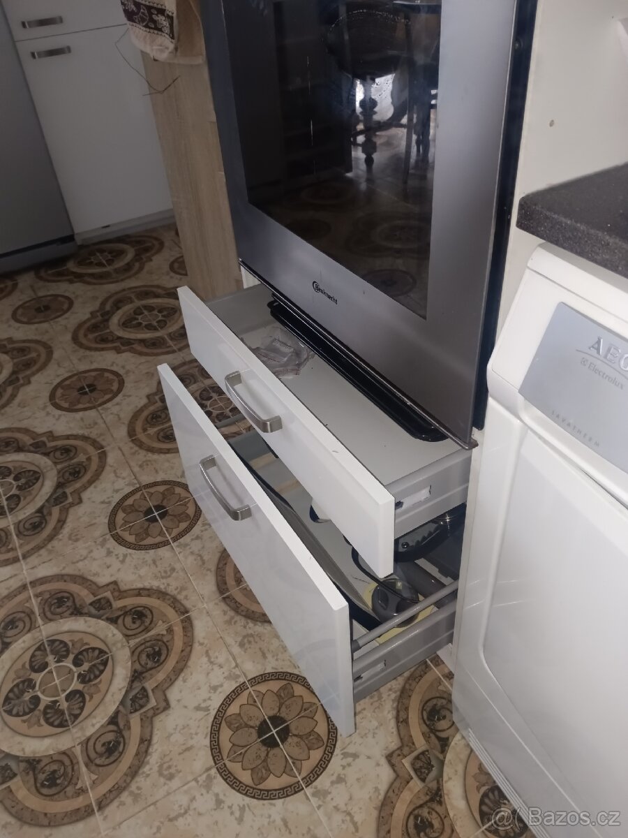 Kuchyňská linka IKEA - 11