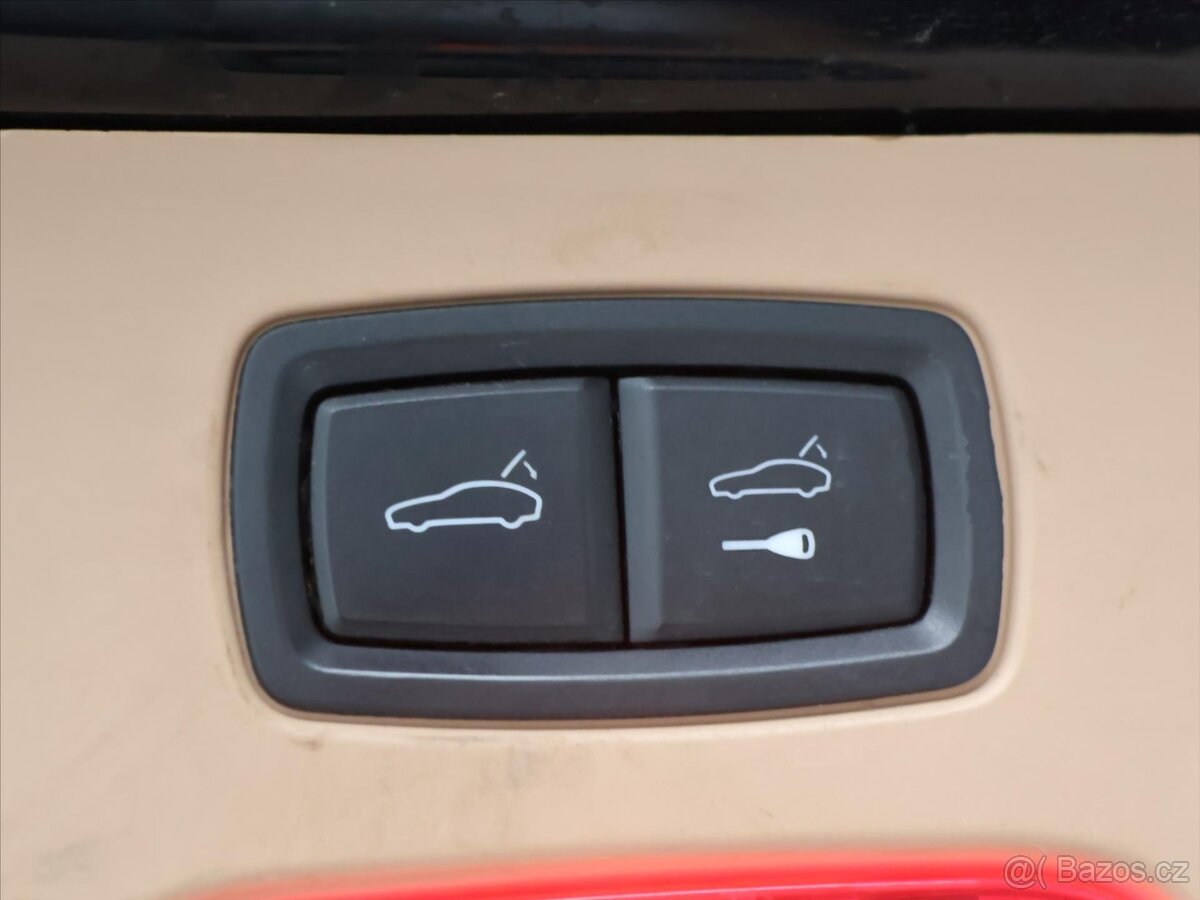 Porsche Cayenne 3.0 tdi r.v. 6/2017, 144000 km - 11