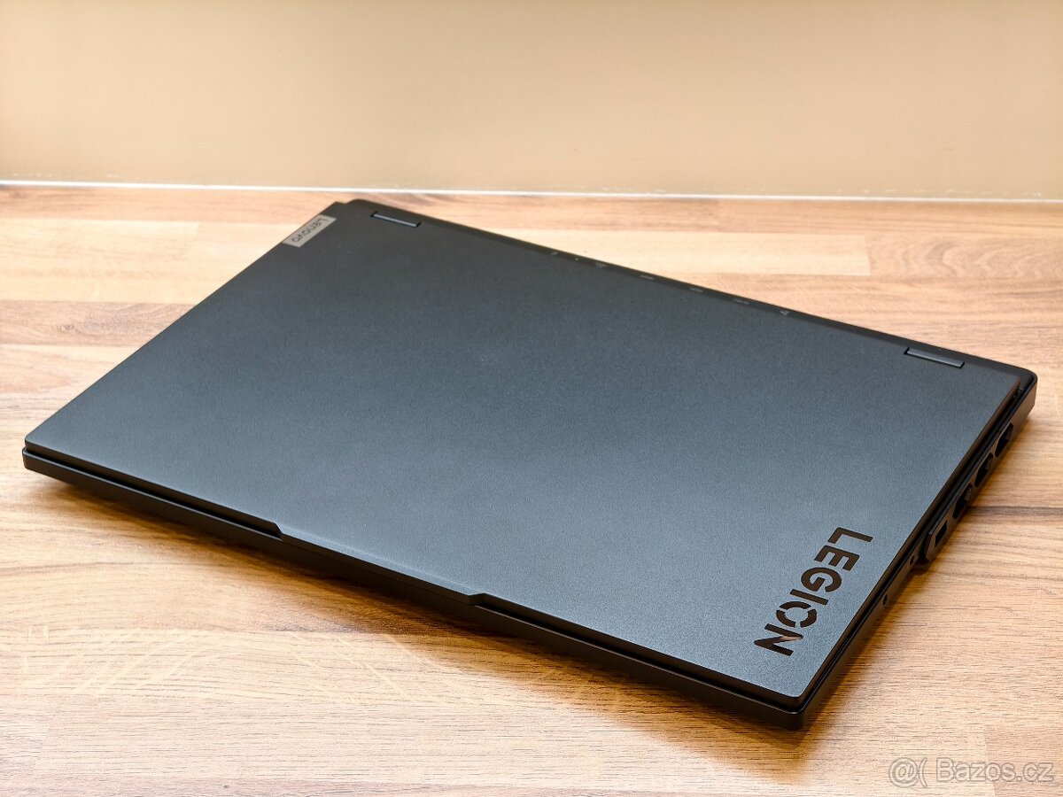 LENOVO LEGION PRO 7_i9-14900HX_32GB_RTX 4090 16GB 175W - 11