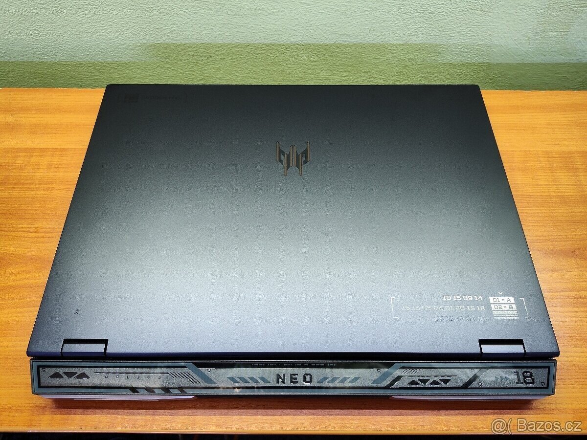 Obří 18 Predator Neo,i9-14th,4070-140w-RTX,32gb,QHD,-NOVÝ - 11