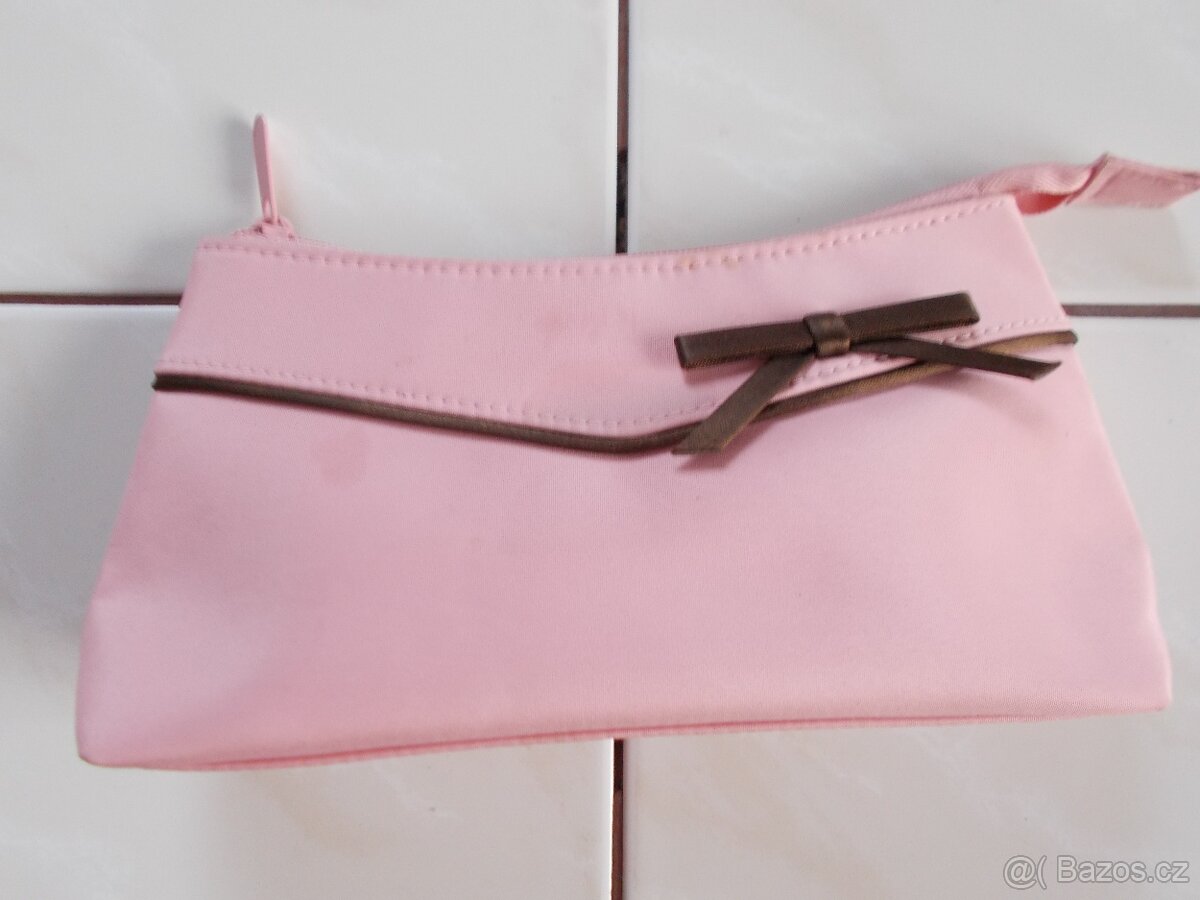 Kosmetické kufříky - 11