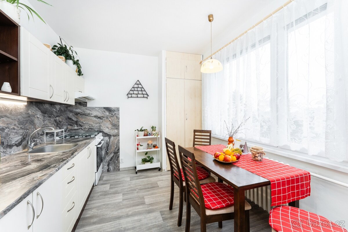 Byt 2+1 (70m2) Hradec Králové - 11