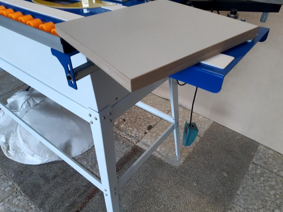 Olepovačka na ABS hrany s ořezáváním pro malé provozovny. - 11