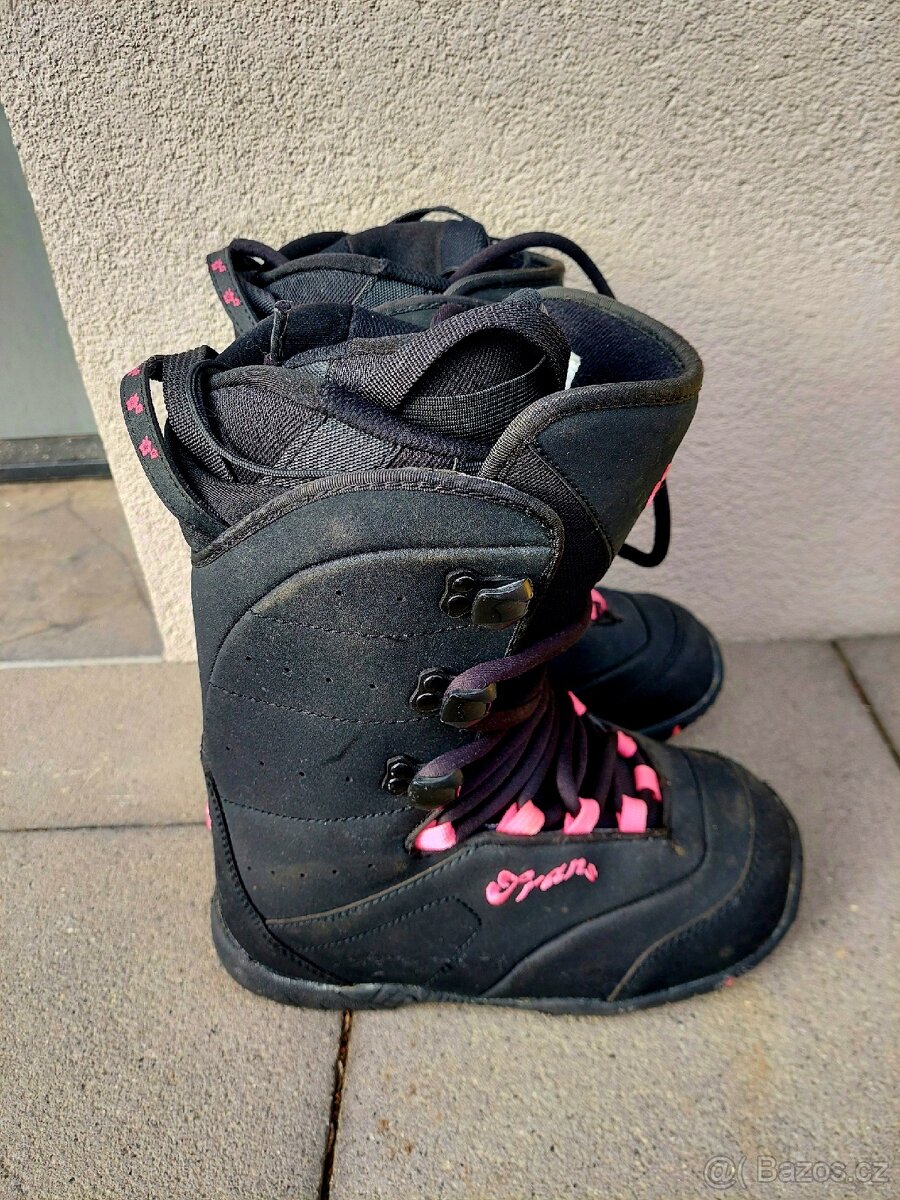 Snowboard SABRINA, 138 cm + boty - 11