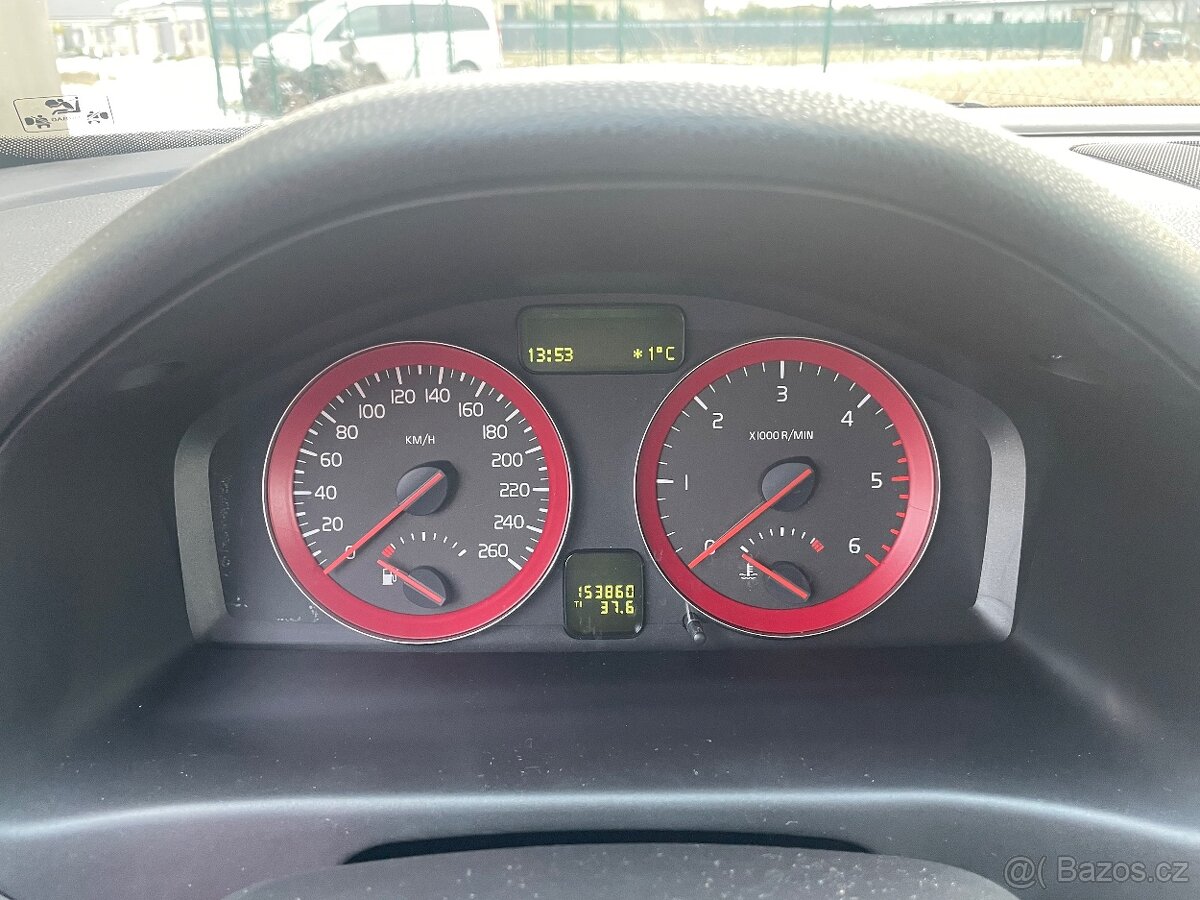 Volvo c30 1.6d 80 kw najeto 153.000km - 11