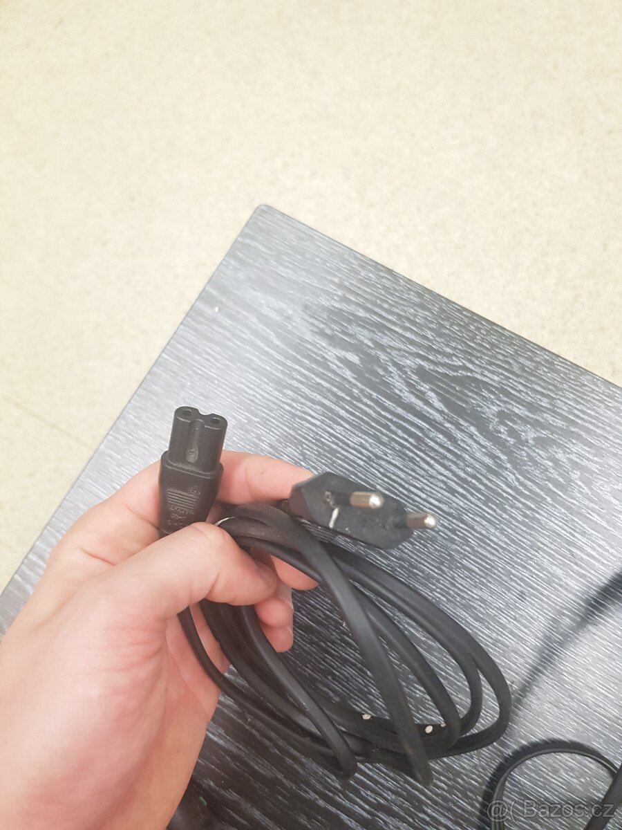 Ovladače a kabely k PS2 - 11