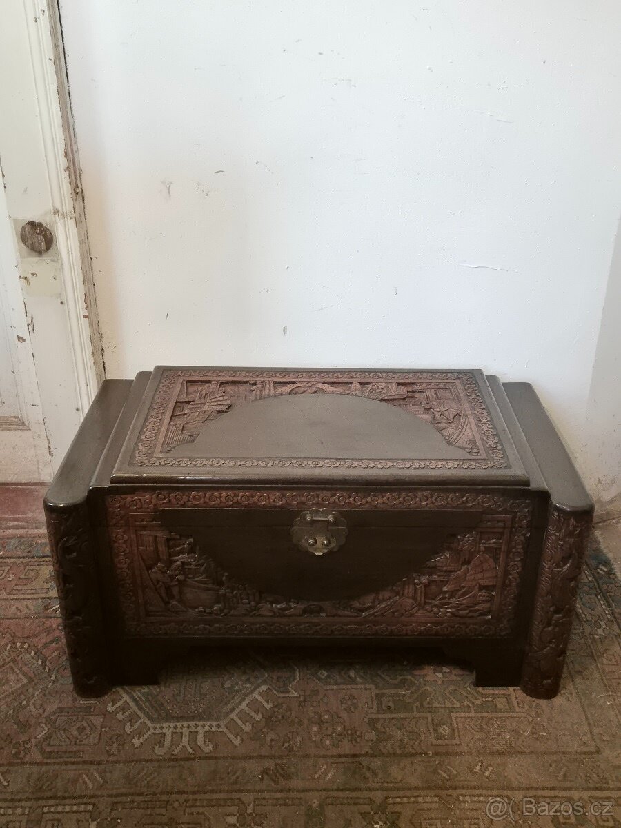 Starožitná čínská truhla - 11
