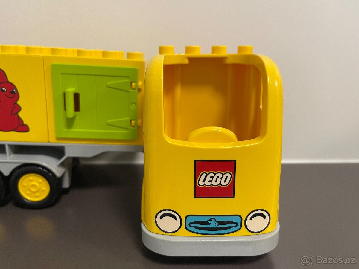 Lego Duplo kamion - 11