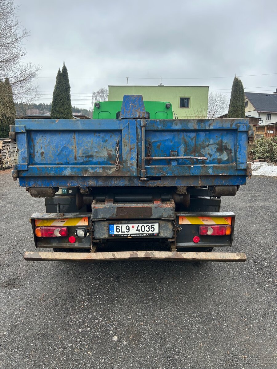 Renault Midlum nosič kontejnerů - 11