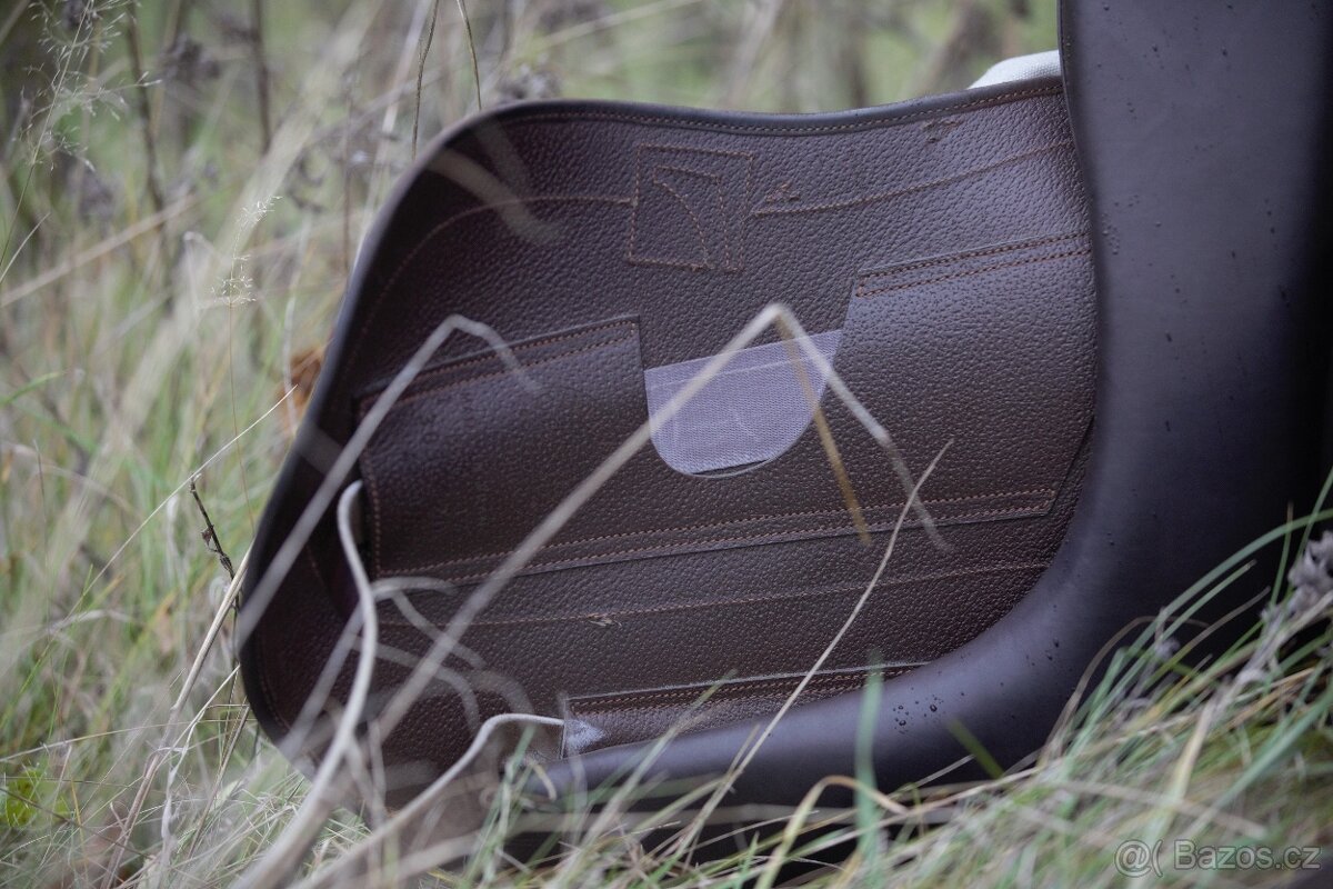 Drezurní Childéric 17,5 - 11