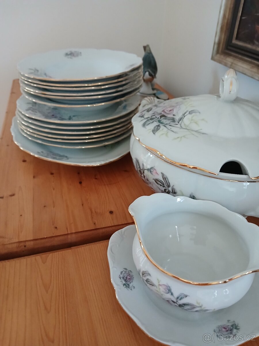 Jídelní souprava - 11