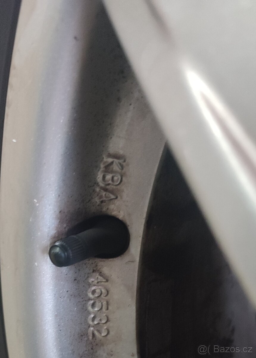 ALU kola Hyundai včetně letních pneu 185/65 R15 - 11