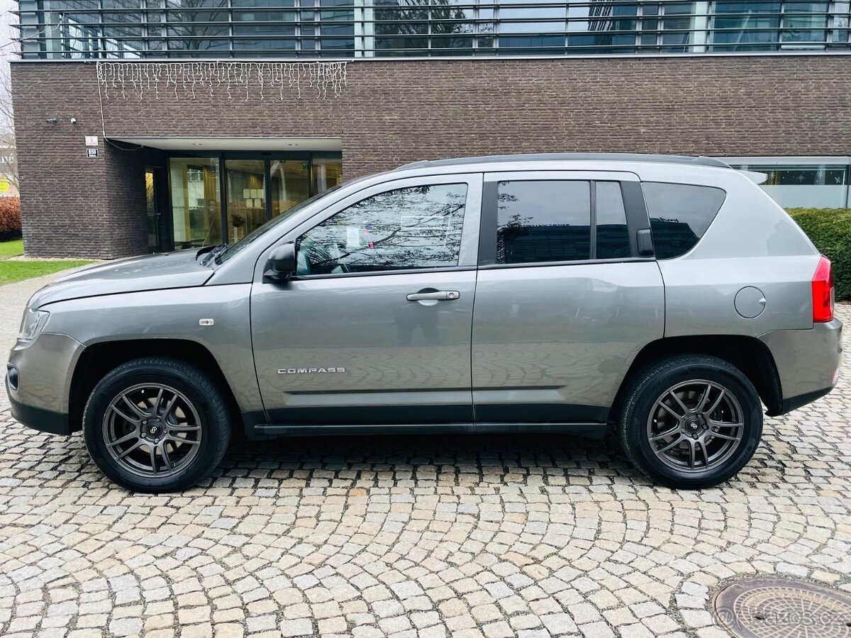 Jeep Compass 2.2D 120KW 4x4 MANUÁL TAŽNÉ - 11