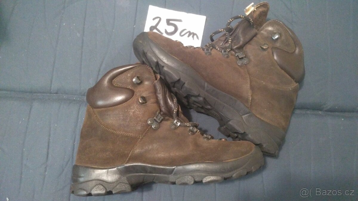 Lezečky Saltic, Jezdecká vesta, Trekové boty, Cyklobrašna - 11