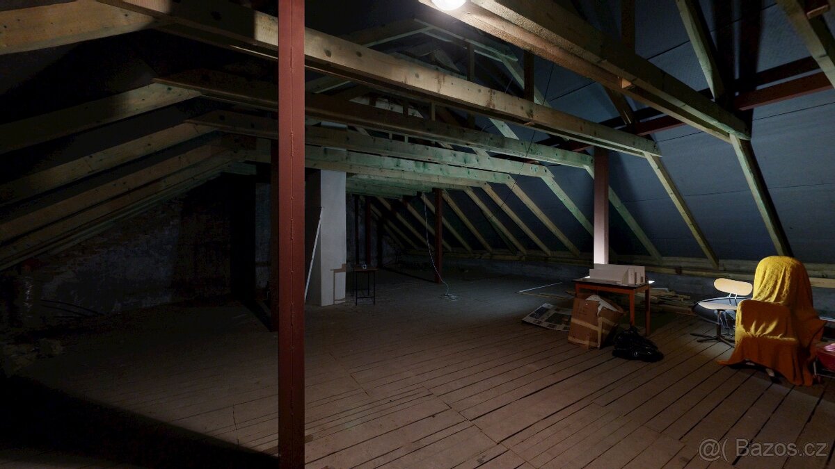 PRODEJ KOMERČNÍHO DOMU V SAMÉM SRDCI TŘEBÍČE – UL. HASSKOVA - 11