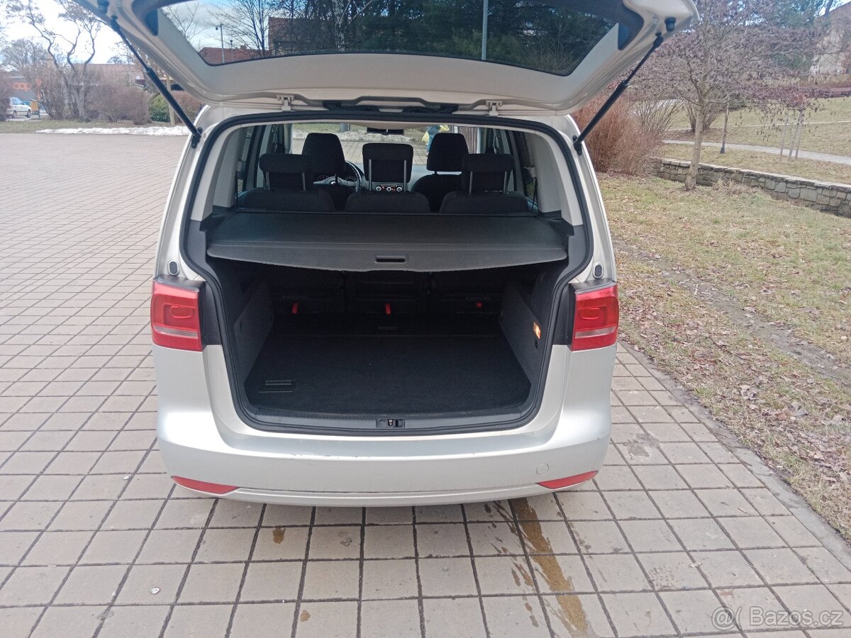 Volkswagen Touran 1.4 TSI - 11