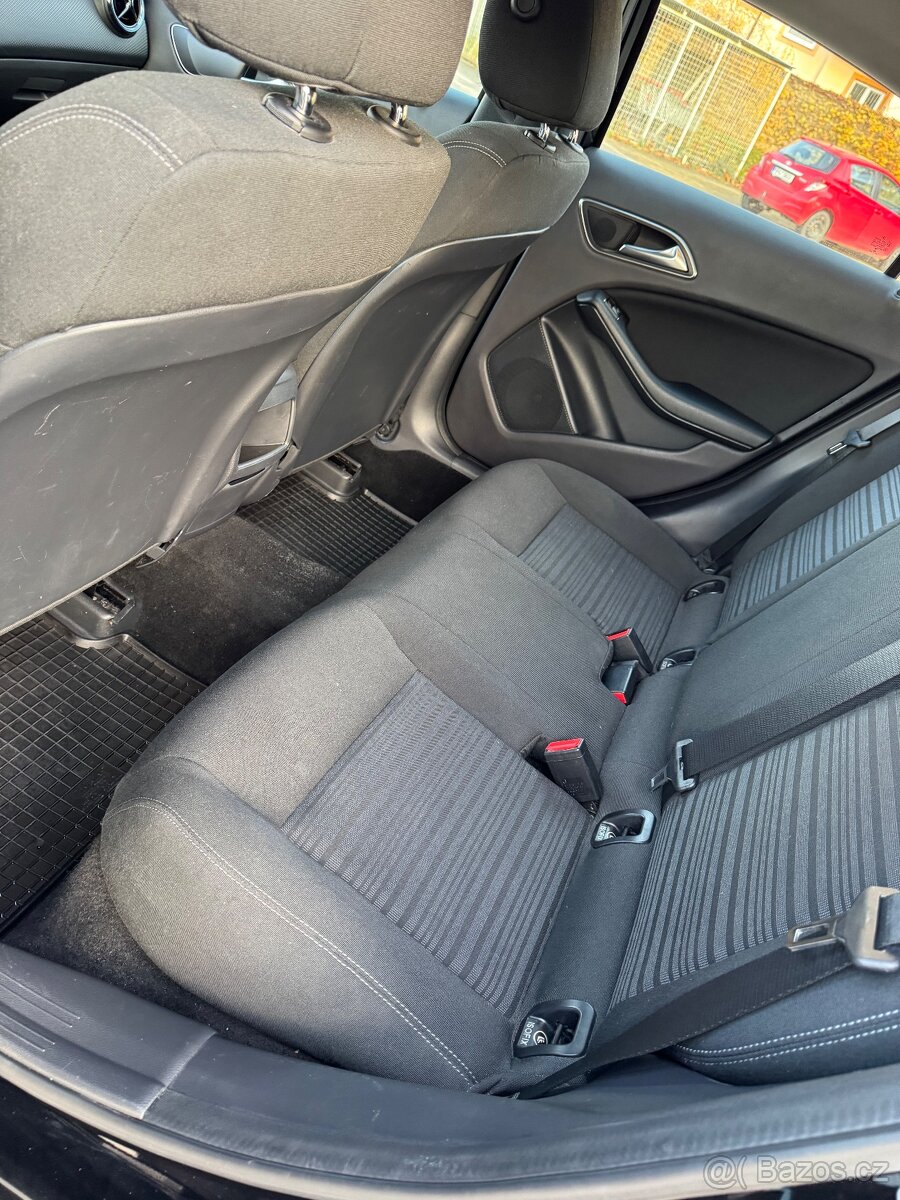 Mercedes-Benz A 180 Automat - 11