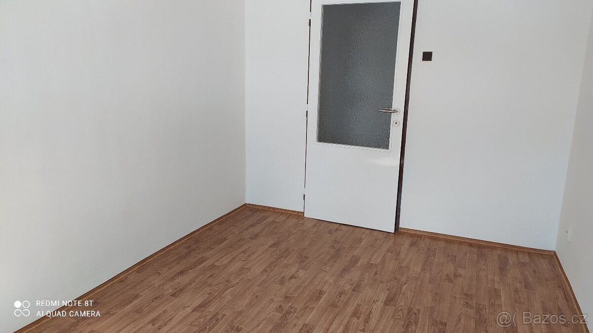 Pronájem bytu 3+1 75 m2 - Desná - 11