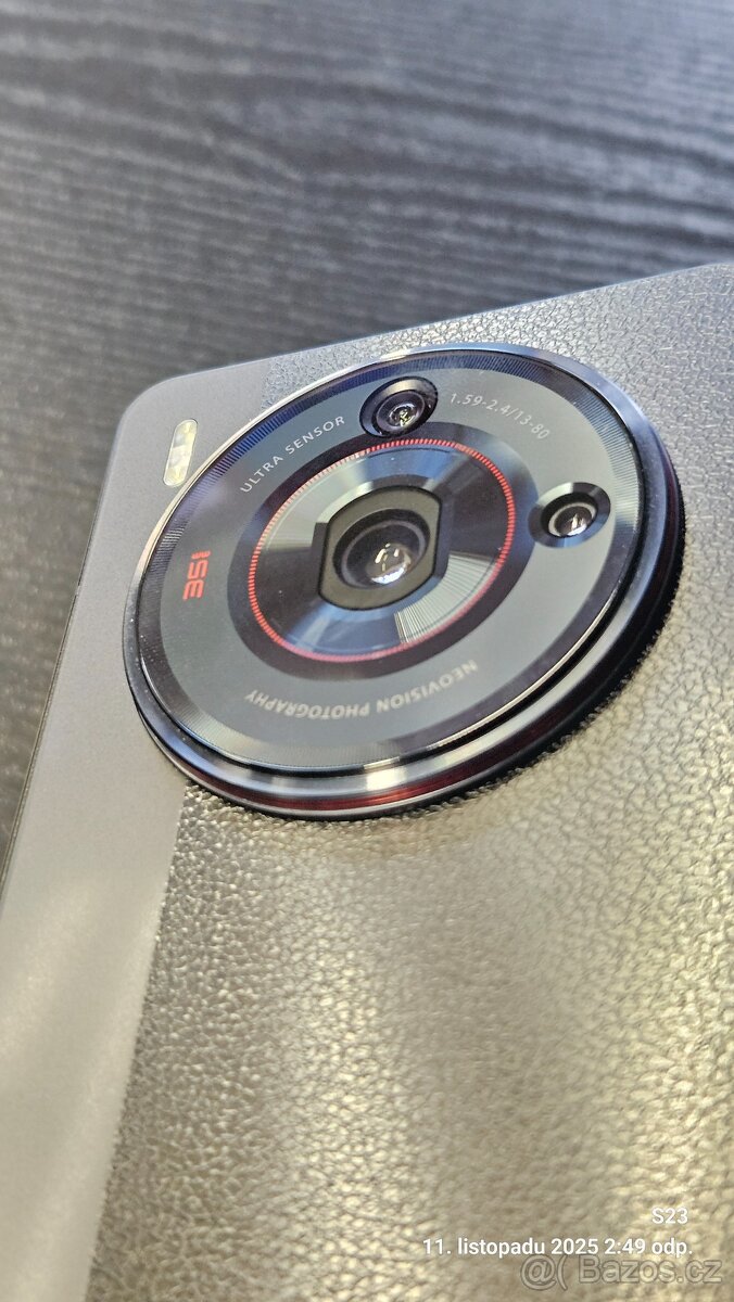 Nubia Z50S PRO 16GB/1TB - 11