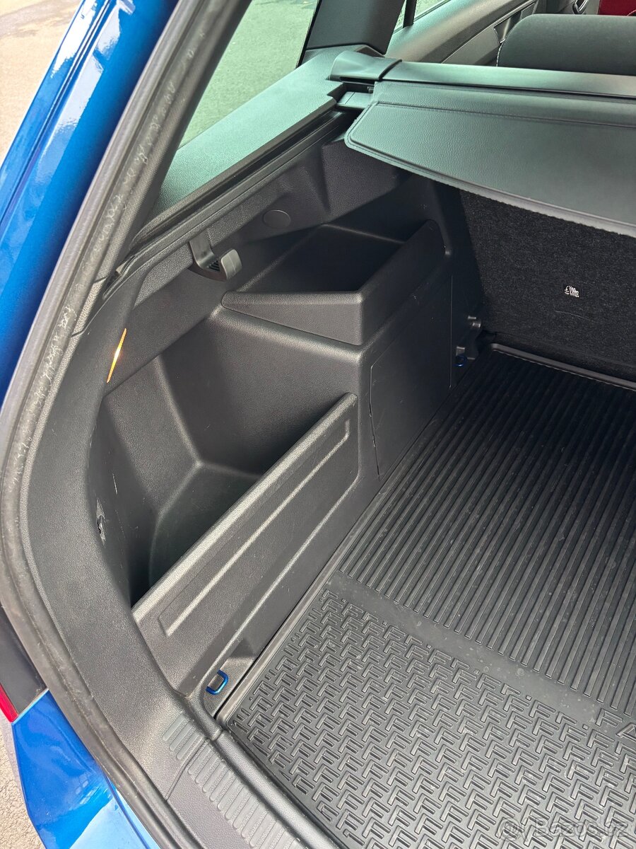 Škoda Fabia 3 Monte Carlo 1.0 TSI 81 kw - 11