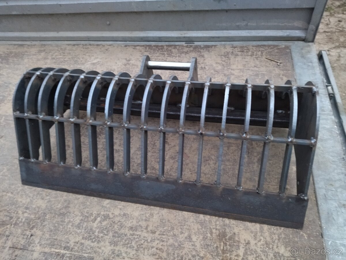 Příslušenství k minibagrum,lžíce prosevacky, hrabě - 11