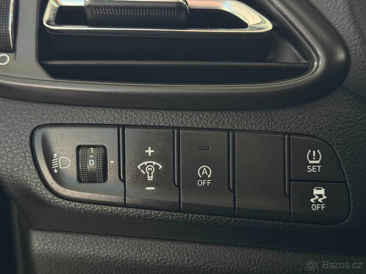 Hyundai i30 1.0 TGDi SMART,FASTBACK,AUTOMAT - 11